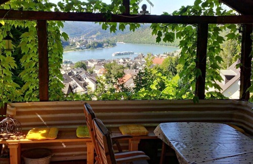 Kamp-Bornhofen House | Multicultural Comfortable Holiday Residence