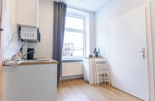 Meidling Apartment | Multiple Apartments& Rooms @The Heart of Vienna