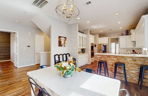 Montgomery House | Multiple level lake house with full kitchen, private patio, deck & water views