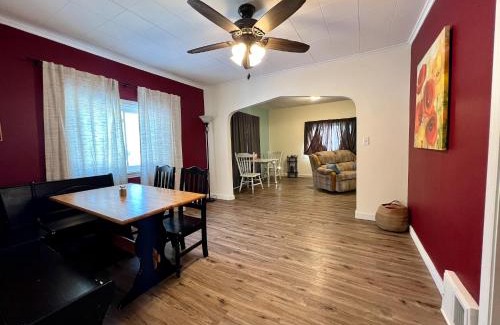 Munising House | Munising Getaway