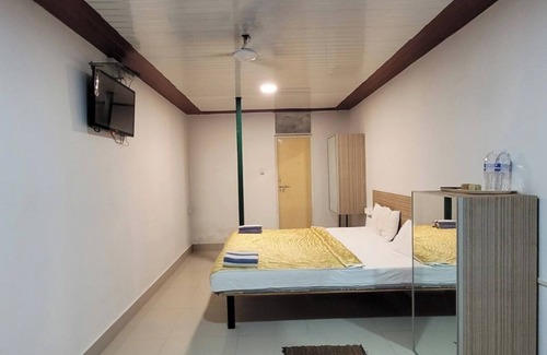 Kambare Resort | Murlee Pure Veg Resort