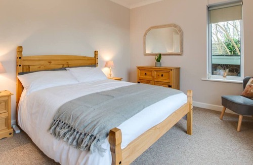 Port-Eynon House | Murmur Y Llanw in Port Eynon