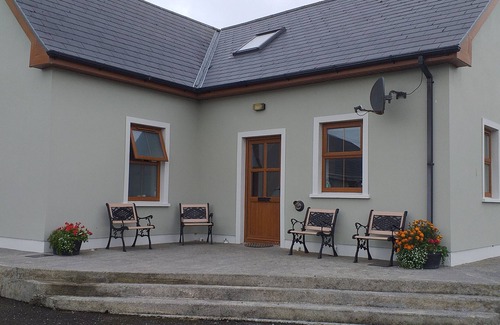 Ballyduff House | Murphys Irish Farmhouse group accomodation provided