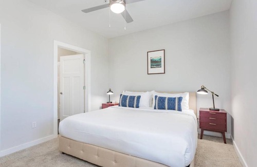Music Row Apartment | Music Row's 2 Bed, 2 Bath Apartment