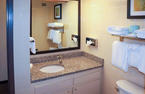 Paducah Hotel | Mustang Inn