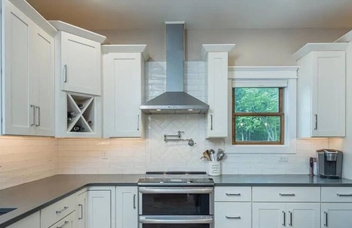 Saluda House | Mustard Seed Farm Estate in Saluda, NC!