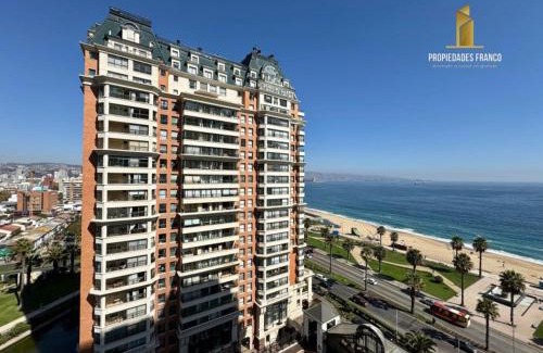 Vina del Mar Apartment | Muy amplio depto para 7 personas con vista al mar y a pasos de la playa 22