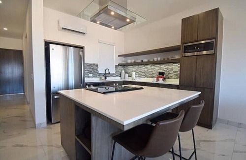 Centro Apartment | Montemar 701 : Luxury in the Heart of Cabon