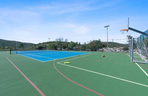 Neoric House | MY DALMATIA - Sport and Spa villa Neoric with private heated pool and tennis court