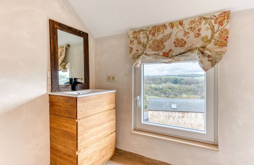 Wanze House | MY House's: 2-person gîte in Vinalmont