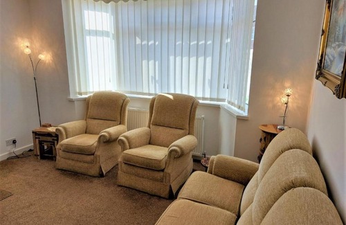 Wall Heath House | My Ly