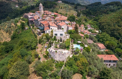 Santa Lucia Villa | My Rental Homes - La Rocca di Monteggiori with private pool, garden and terrace