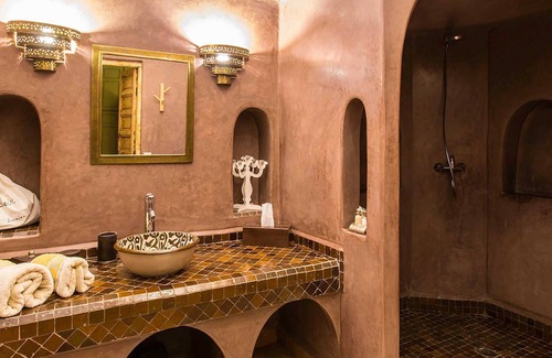 Mechouar-Kasbah Villa | My Rental Homes | Riad Special with two courtyards and swimmingpool