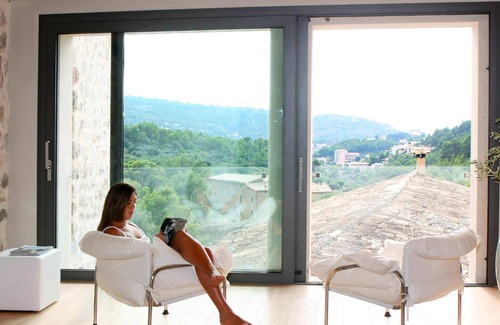 Soller Villa | My Rental Homes - Villa Arch with garden, private pool and air conditioning