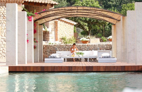 Soller Villa | My Rental Homes - Villa Arch with garden, private pool and air conditioning