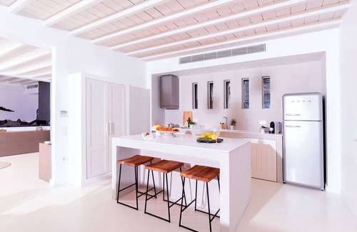 Plintri Villa | My Rental Homes - Villa Ivory with private infinity pool with Jacuzzi and sea view