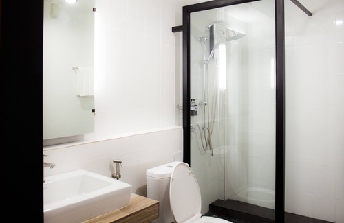 Aranyaprathet Hotel | My Room by Sermsub