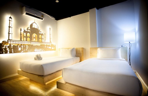 Aranyaprathet Hotel | My Room by Sermsub