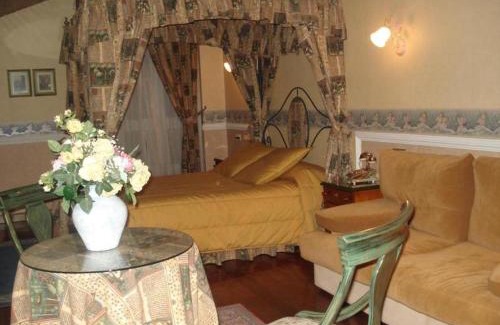 Los Tomillares Hotel | My Rooms City Hotel Camino de Santiago