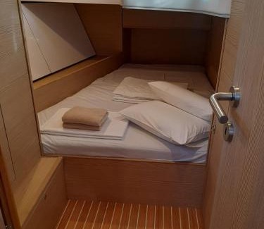 Trogir Boat Rental | My Wave