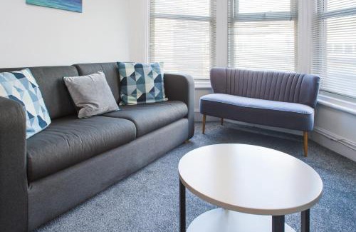 Pill Apartment | MyCityHaven - 3 bedroom Shirehampton flat near Avonmouth & M4