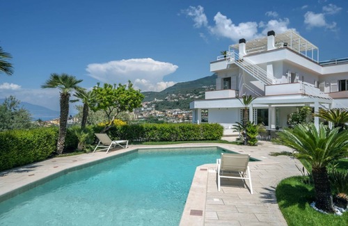 Vico Equense Villa | MyExclusiveItaly - Luxury Villa in Sorrento Coast Swimming Pool & View