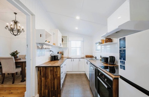 Central Mudgee Cottage | Mygoura Cottage Charming Country Living in Town