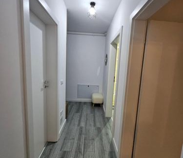 Blejoi Apartment | Myhouse 3