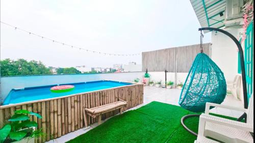 Gurugram Apartment | Mykonos Sky Penthouse Rooftop Pool 150" Cinema