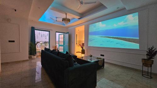 Gurugram Apartment | Mykonos Sky Penthouse Rooftop Pool 150" Cinema