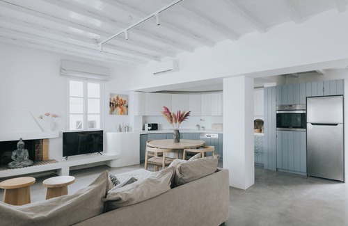 Platis Gialos Villa | MyMykonos Villa II Beach Front