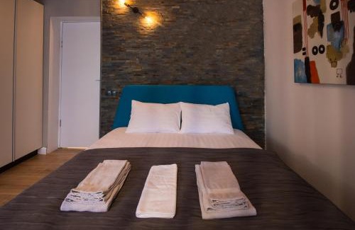 Historic Center Apartment | Mystery Box Apartament incantator