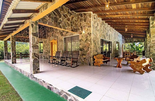 Penas Blancas Villa | Mystic Waters Retreat