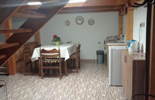 Ibrany Apartment | Németh Vendégház -Torkos Fogadó