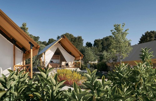 IJhorst Cabin | n/a
