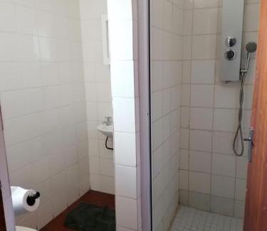 Hartswater Bed & Breakfast | N18 Chalets