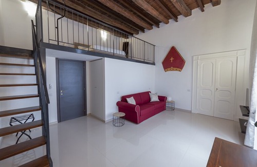 Naples City Centre Apartment | NA-F839-FIGU2F3 - Figurari 2 F