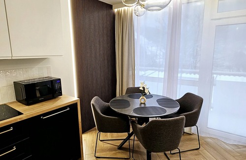 Jaszowiec Apartment | Na Jaszowcu Scenic Apartment with Balcony & Mountain Views