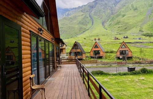 Stepantsminda Ski Chalet | Nabadi Kazbegi Cottage