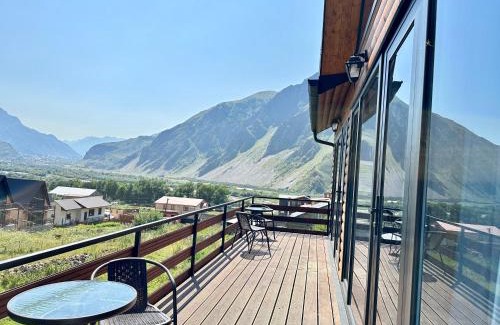 Stepantsminda Ski Chalet | Nabadi Kazbegi Cottage