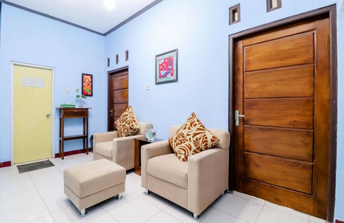 Kalirejo Hotel | Nabhan Homestay