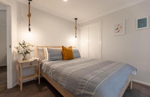 Yamba House | Nabilla Court - Canal Front Duplex