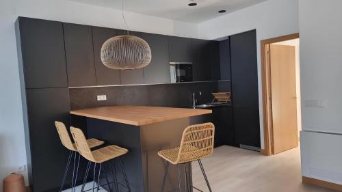 Zarautz Apartment | Nafarroa 9 - Coqueto apartamento-2 min playa by Egona