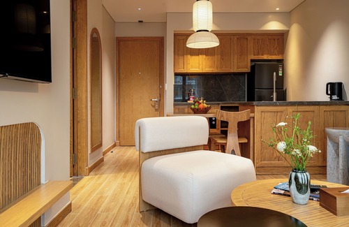 Hon Gai Apartment | Nam Dat Hotel by D'Lecia Ha Long