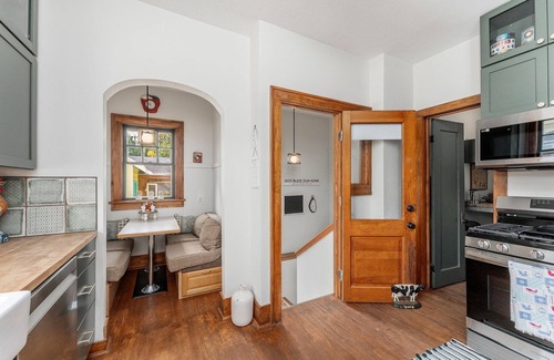 Sioux Falls Apartment | Nana's in the City - Main Floor