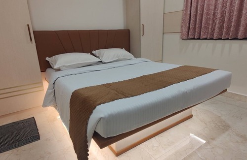 Madipakkam Hotel | Nandhavanam A Business Class Residency