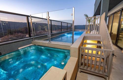 Elqosh Villa | Naomi Boutique Villa with private pool