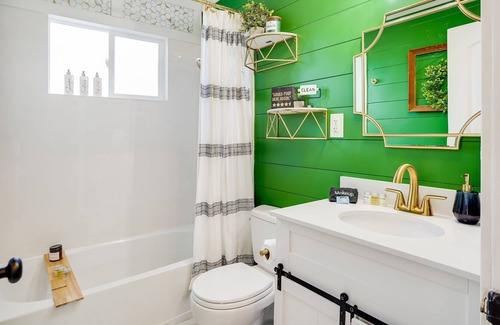 American Canyon House | Napa Valley Gem๐๐40 min to SF๐ถ KING BED & big yard!