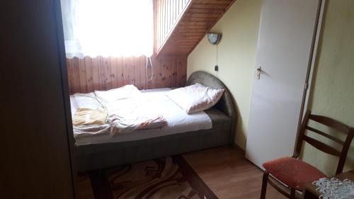 Vac House | Napsugár Panzió