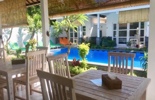Purwakerti Hotel | Narayana Homestay